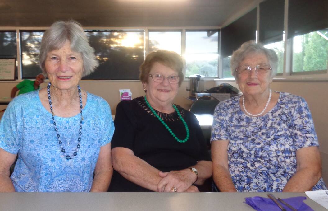 Pip Wood, Joan Eppelstun and Marie Rudd enjoy the Sunday Meat Market at the Grenfell Country Club.