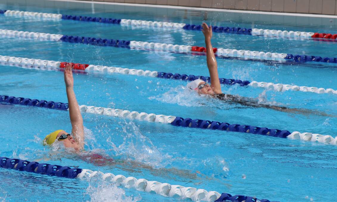 Grenfell backstrokers Xanthe Johnson and Ella Mitton. Image supplied