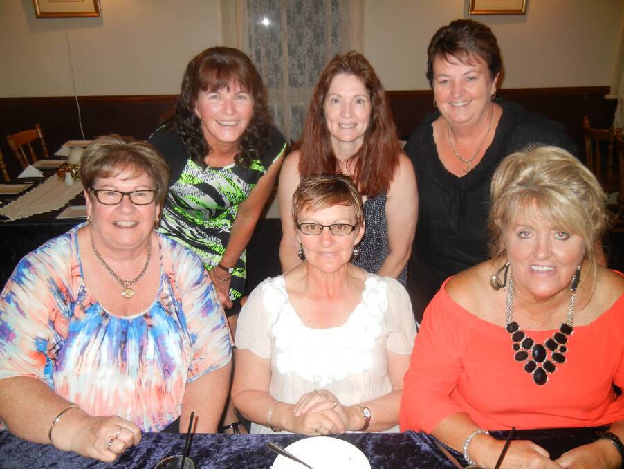 (BL-R) Susan Hewen, Sheryl Hinde and Bronwyn Liebich (F) Vicki Carter, Debbie Willaimson and Jeanie Light Murray at Sheryl's birthday celebrations.


