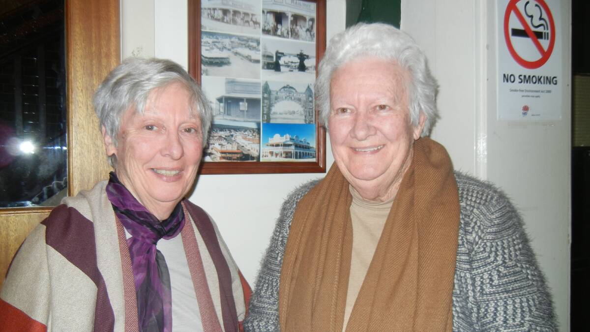 Sisters born in Gooloogong, Pam Cooley (L) and Mary O'Brien on a recent stopover in Grenfell.  