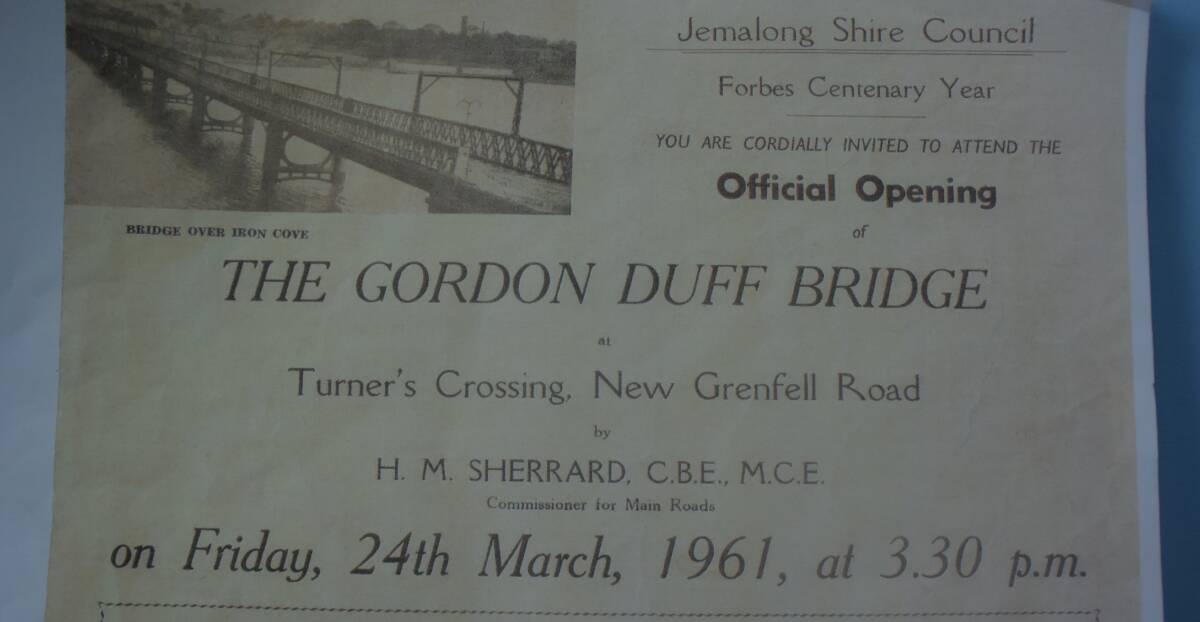 The original brochure that was given to residents upon the opening of the 'Gordon Duff Bridge', 1961. (Courtesy of Bob Reynolds)

