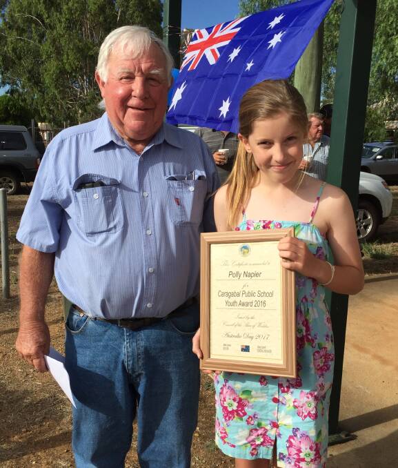 Rob Maslin presented Polly Napier with the Caragabal Public School Australia Day Youth Award. Congratulations Polly.

