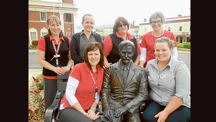 The girls, Tracey, Addy, Rosalie, Cylie, Debby and Therese from the Mobile Blood Bank were delighted to have their photo taken with ‘our Henry’ when they were in town last Thursday. Henry was a little reluctant to give blood on the day.
 
