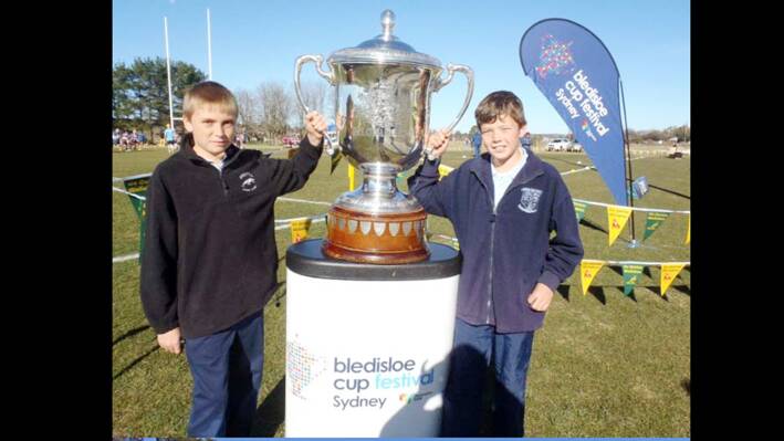Tom Robinson and George Mitton went to Bathurst on Thursday 7th of August and they also got to put their hands on the Bledisloe cup. 