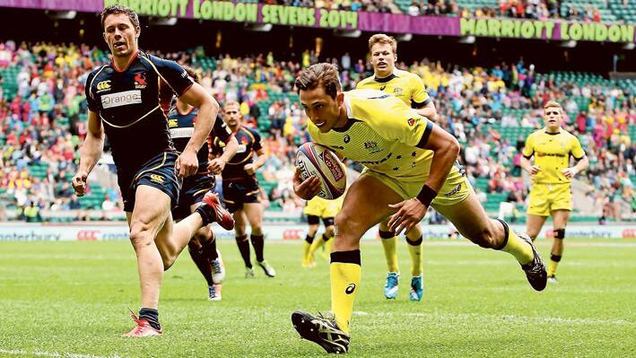 Sam Myers making a break for Australia in a recent HSBC Sevens World Series round in South Africa that saw the team  play in locations such as Dubai, South Africa, USA, Hong Kong, Japan and Glasgow as well as playing in the Commonwealth Games Rugby Sevens in Glasgow at the Commonwealth Games this week. 