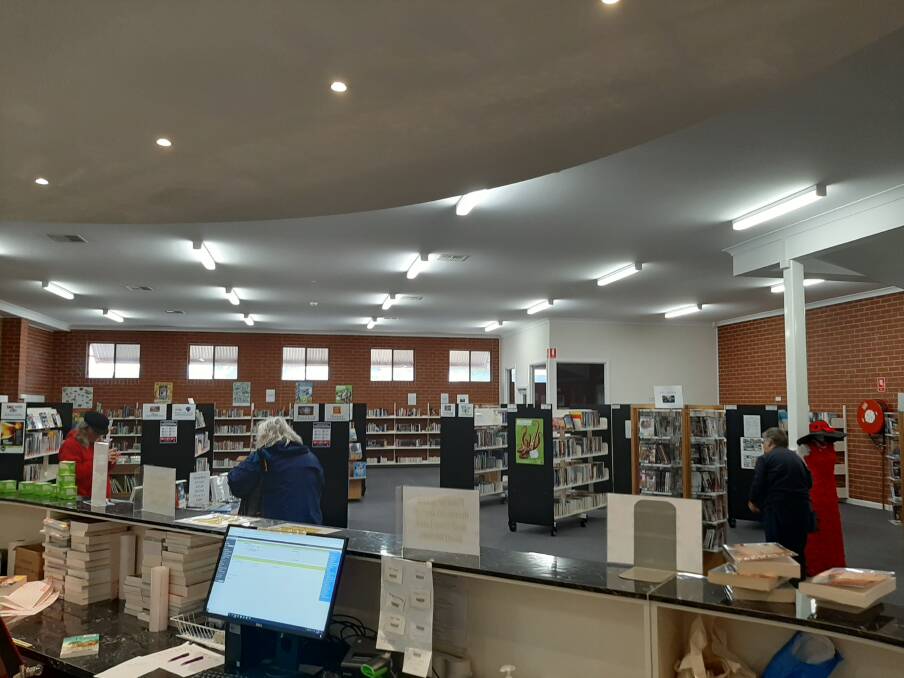 OPEN: The Grenfell Library reopened last Tuesday with many locals making the most of it. Photo: Erica Kearnes.