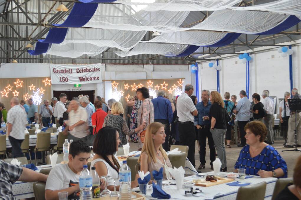 The 2016 'Meet and Greek' saw the showground pavilion transformed into a spectacular Greek themed venue.