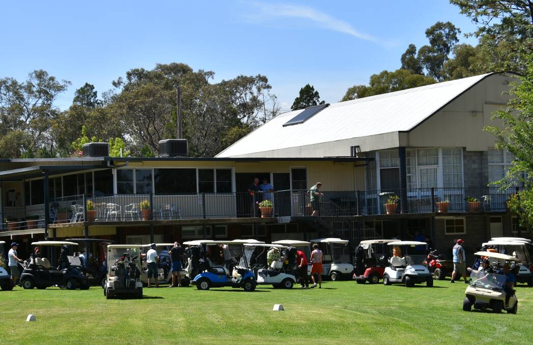 New members are always welcome at the Grenfell Golf Club.