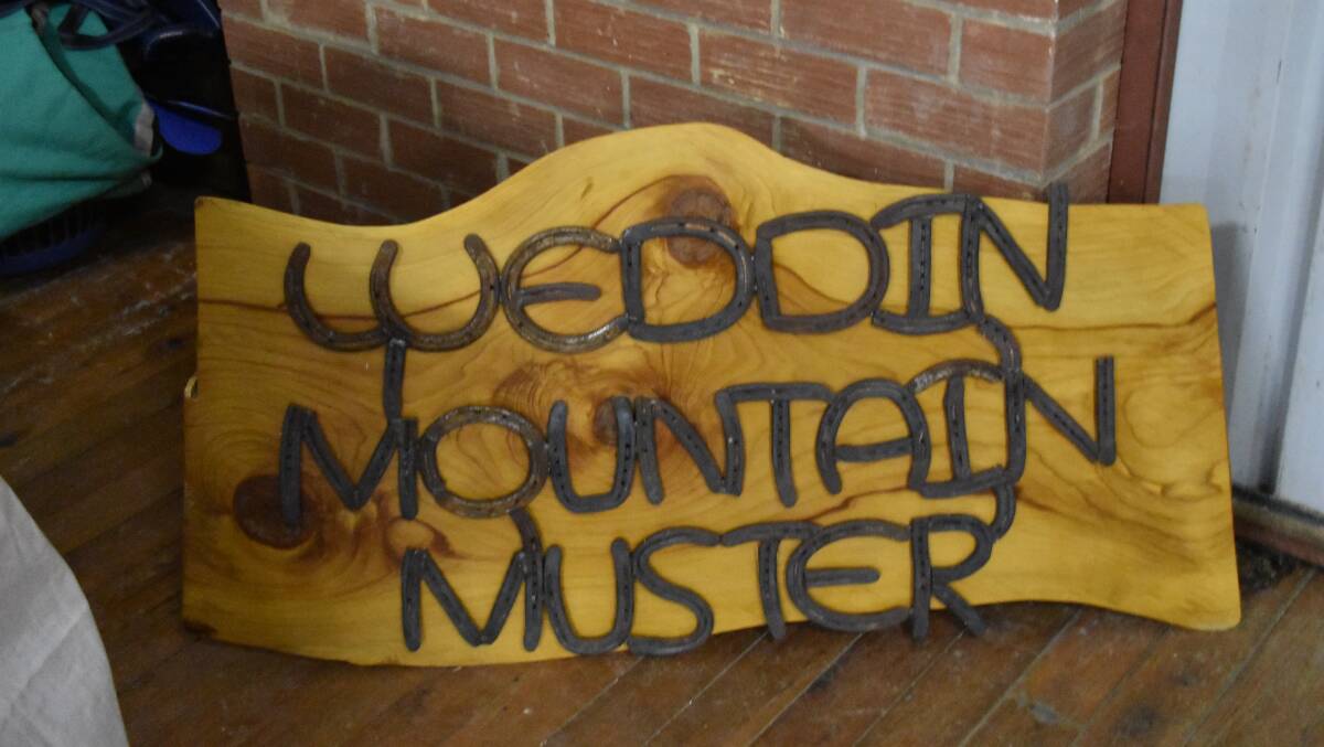 2018 Weddin Mountain Muster horseshoe sign. 