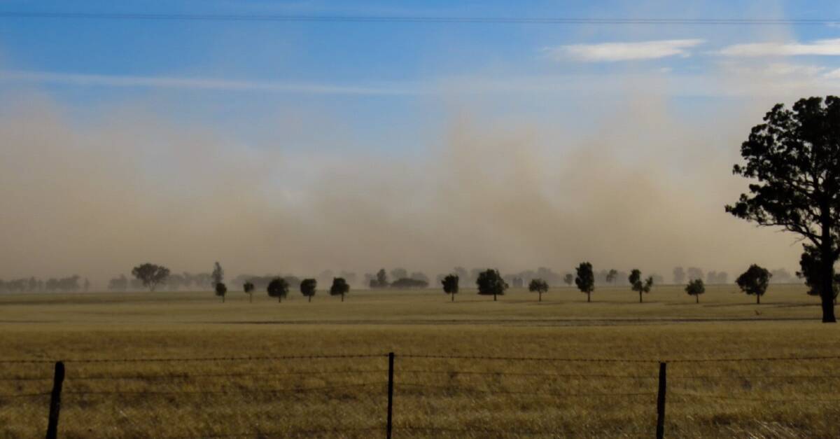 Wednesday's dust storm approaches Warraderry Valley, March 21. Photo H Carpenter.  