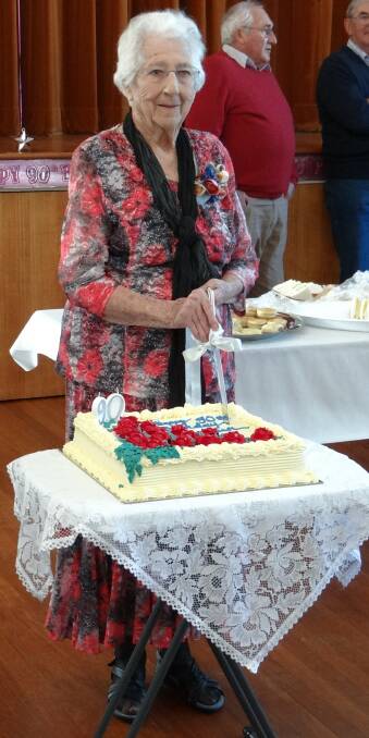 Maureen Piefke cutting her 90th birthday cake. (Contributed)


