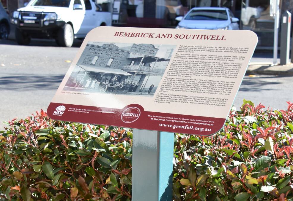 There are 15 new Interpretive Heritage Building Street signs in Grenfell's Main and George streets. 