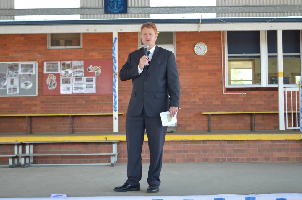 Principal Andrew Hooper welcomes attendees.