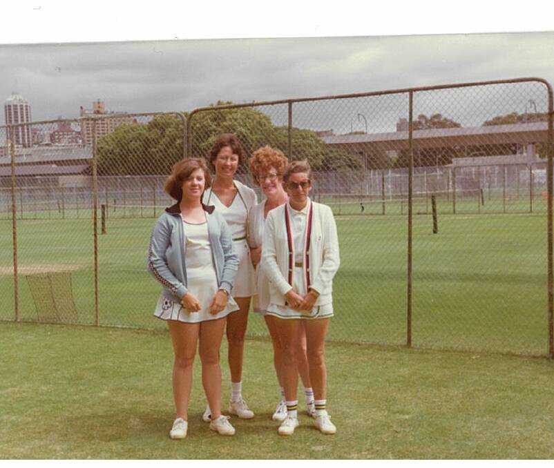 Shirley Davies, Coral Mitton, Robyn and Pauline Thompson B Grade winners of the 1975 Country Champs.