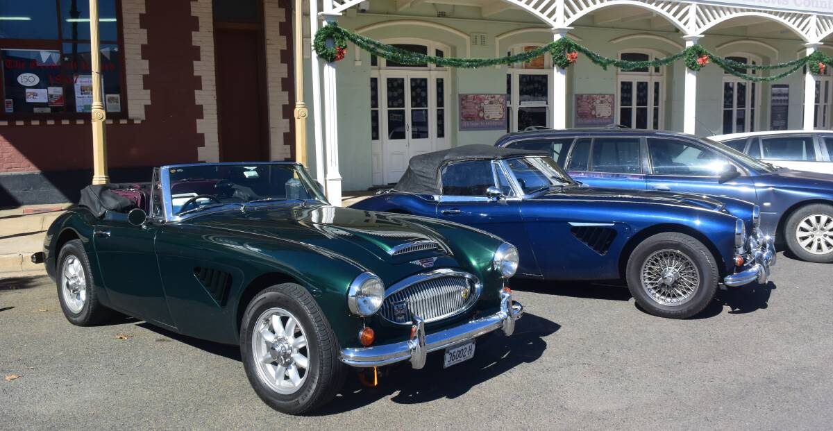 Grenfell's western end of Main Street was lined with beautiful antique cars last Wednesday as the group was in town visiting the local Chrysler Car museum. 