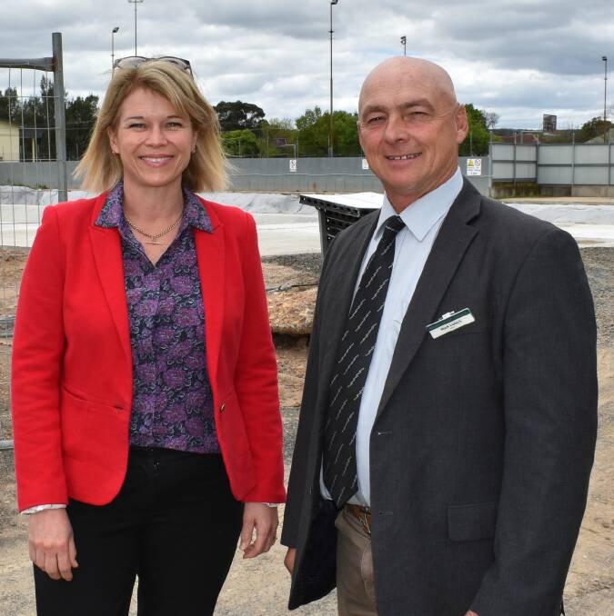 Former Member for Cootamundra Katrina Hodgkinson with Weddin Shire mayor Mark Liebich. 