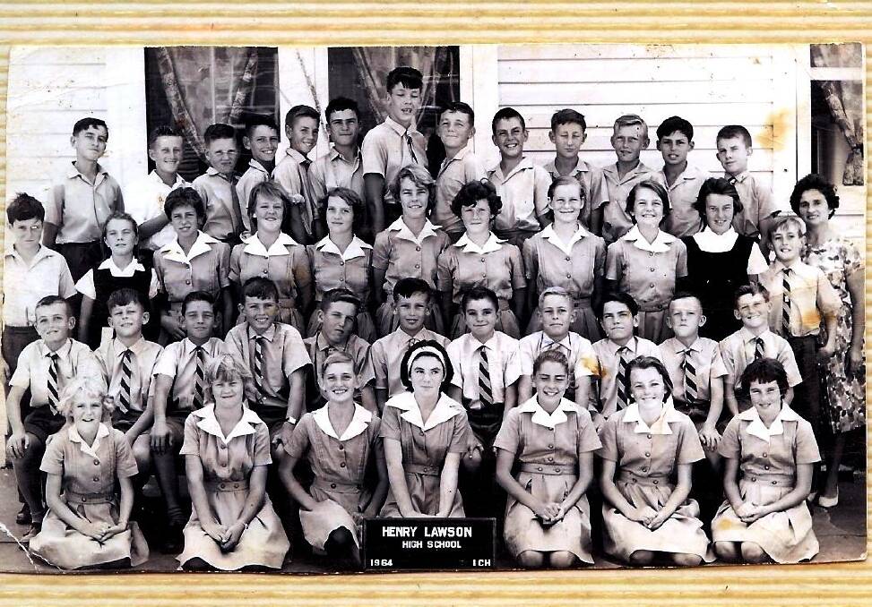 1964 Form 1 students  of THLHS Core  with Mrs Roma Hill. (Cont)
