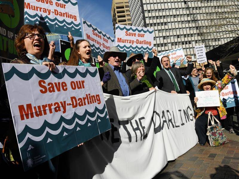 Labor has accepted the NSW government's challenge to debate the Murray-Darling Basin crisis.