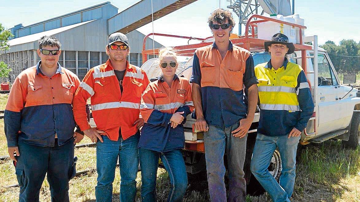 Matthew Rake, James Elliott, Jaye Coble, Ben Rolfe and Jodie Fleming of Braidwood Ground Spraying have been conducting contracting work through John Holland Rail by reducing fire hazards to all the rail lines in the Weddin Shire and Central Tablelands by clearing and then spraying the areas surrounding the Rail lines.