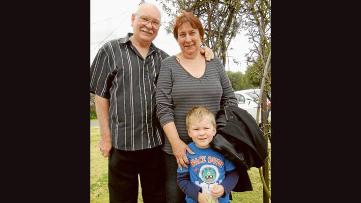 Gill and Irene Carroll and their grandson Tyler on the recent trip to Grenfell from the Gold Coast. 